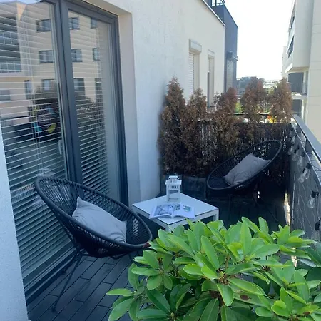 Appartamento Ekskluzywny Penthouse Z Ogrodem W Centrum Lodzi Łódź