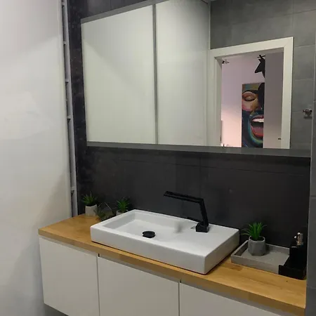 Ekskluzywny Penthouse Z Ogrodem W Centrum Lodzi